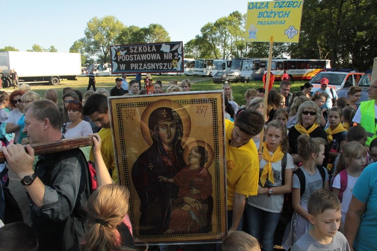 XXXIII Pielgrzymka dzieci do Rostkowa