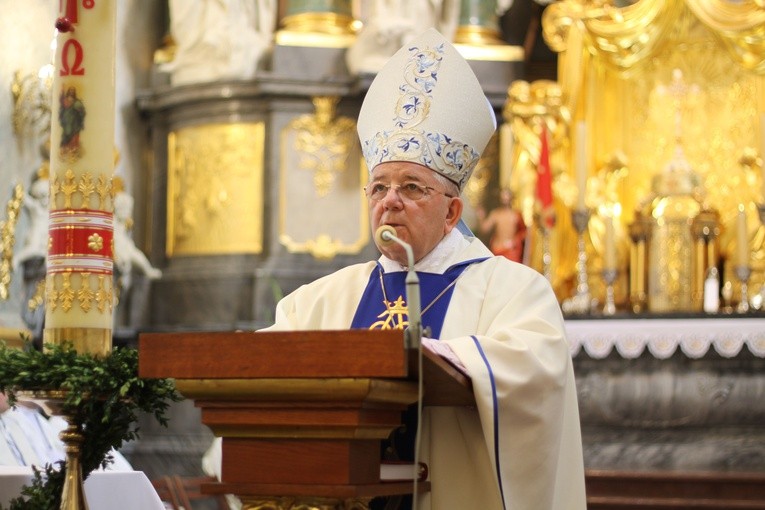 Biskup Roman Marcinkowski