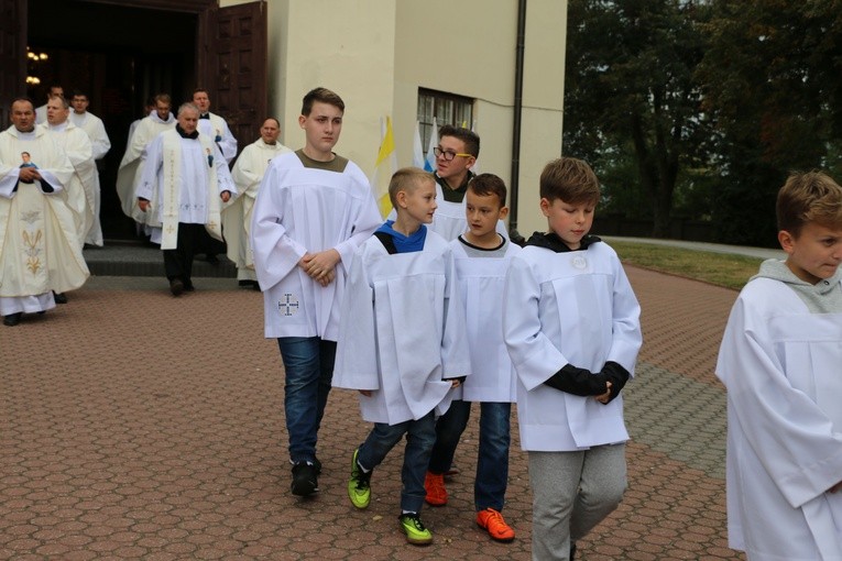 Pomiechowo. Nawiedzenie relikwii w parafii św. Anny
