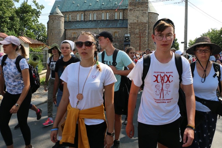 Pielgrzymka 2019. Tum k. Łęczycy