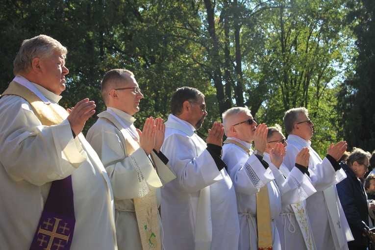 Pielgrzymka do Smardzewa. Część 1