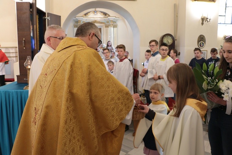 Karniewo. Nawiedzenie w parafi pw. Wszystkich Świętych