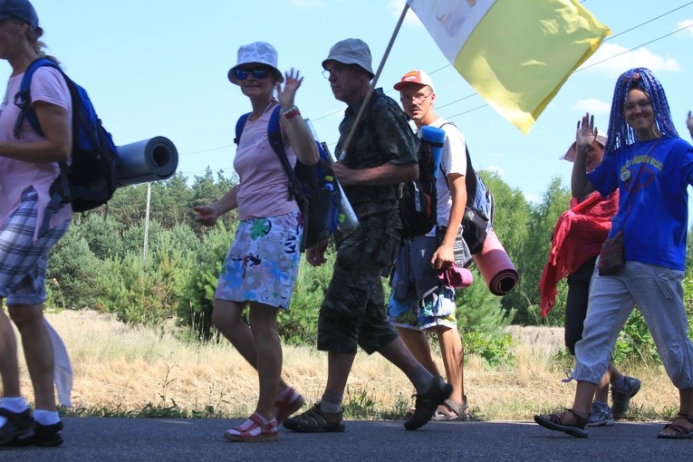Śródborze k. Glinojecka. Pielgrzymka do Gietrzwałdu