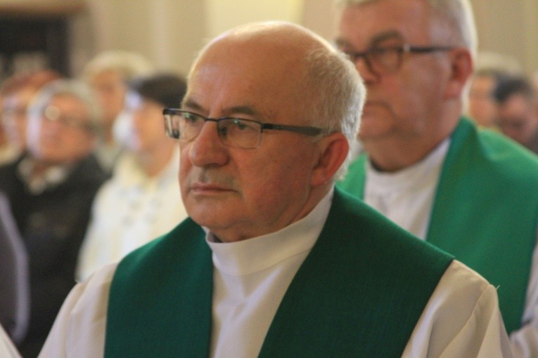 Byli alumni-żołnierze w Pomiechowie