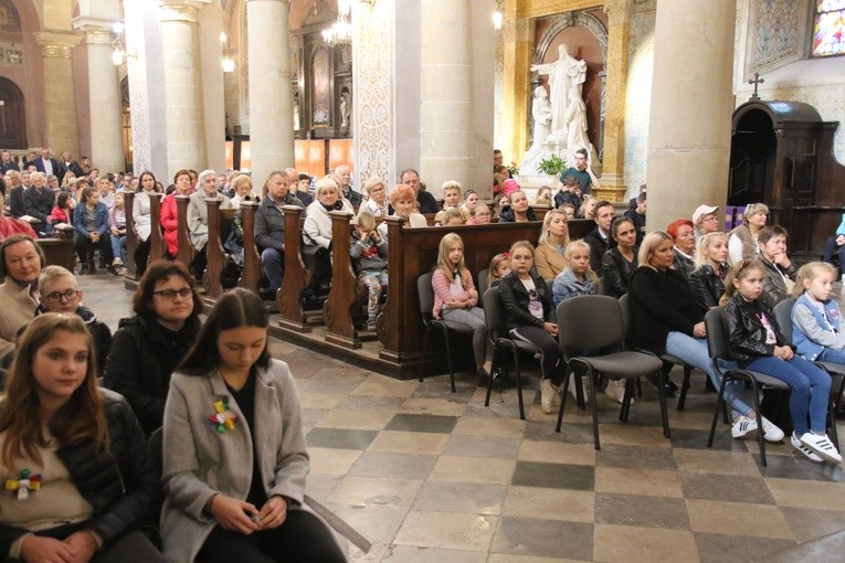 Niedziela misyjna w płockiej katedrze