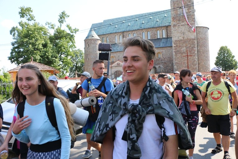 Pielgrzymka 2019. Tum k. Łęczycy