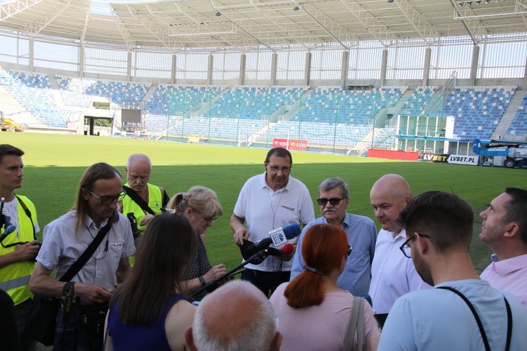 Płock. Rozbudowa stadionu