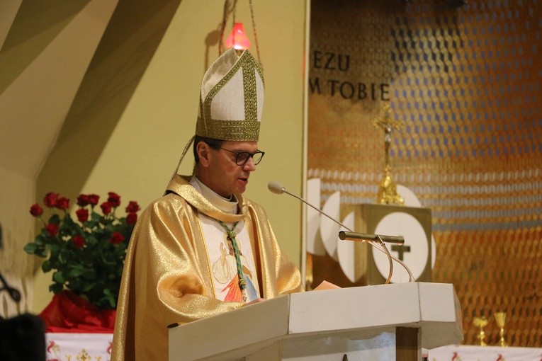 Ciechanów. Jubileusz parafii św. Piotra Apostoła