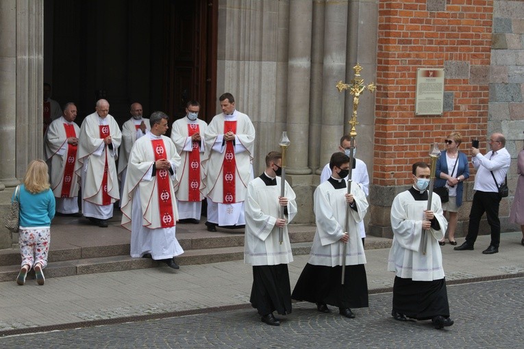 Płock. Boże Ciało w katedrze