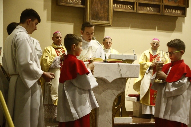 Relikwie św. Jana Pawła II w Rusinowicach