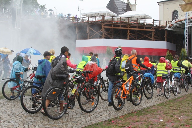 Pielgrzymka 2019. Wejście na Jasną Górę - część II