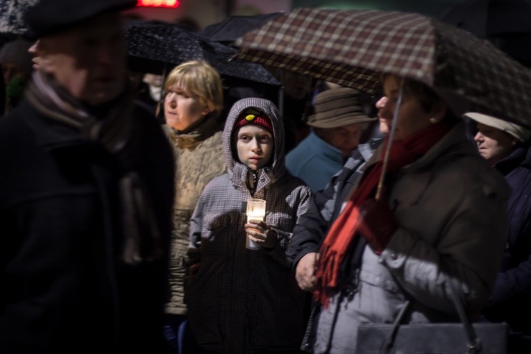 Droga Krzyżowa ulicami Olsztyna