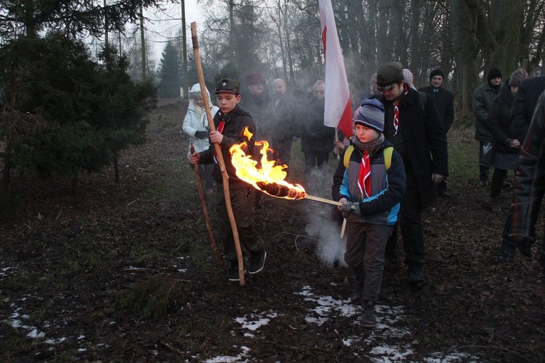 Droga Krzyżowa w Głogowcu