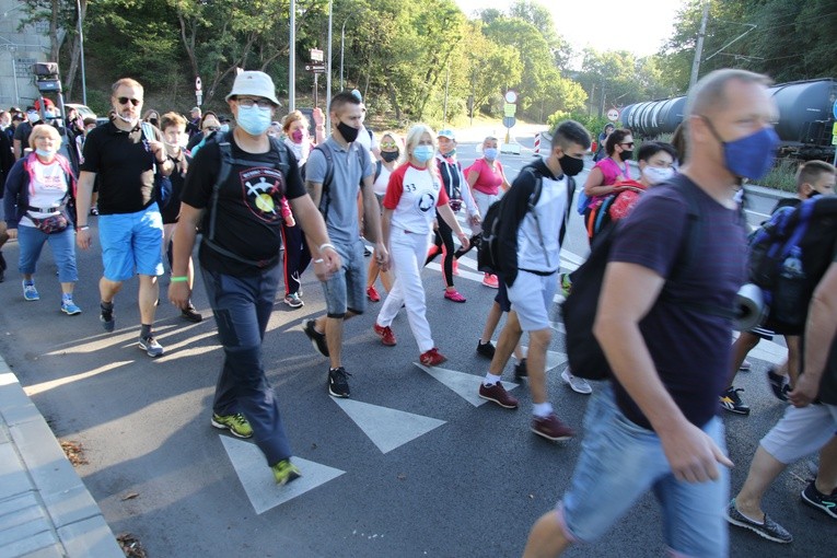 Pielgrzymka z Płocka na Jasną Górę. Cz. 2.