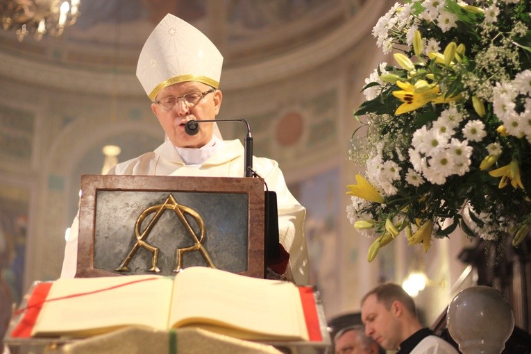 Rozpoczęcie Roku Miłosierdzia w diecezji - cz. 2