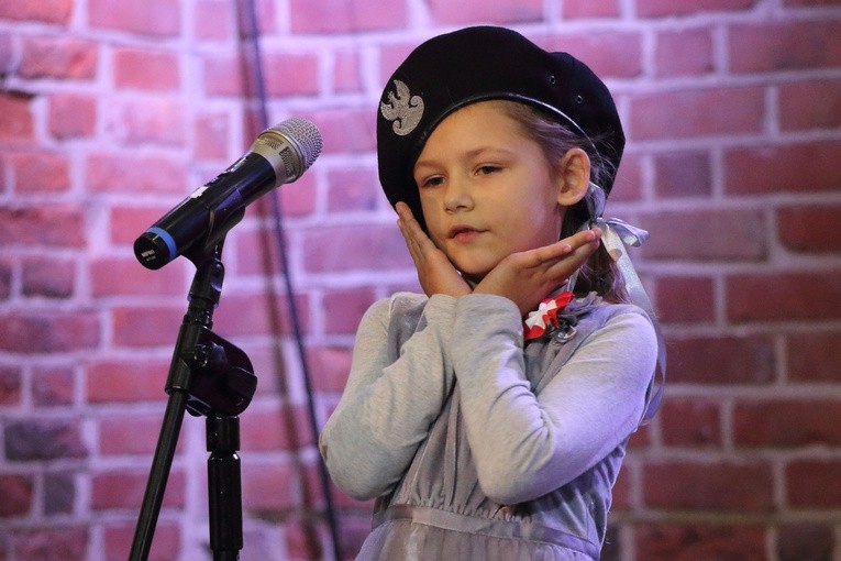 Festiwal Piosenki "Moja Ojczyzna"