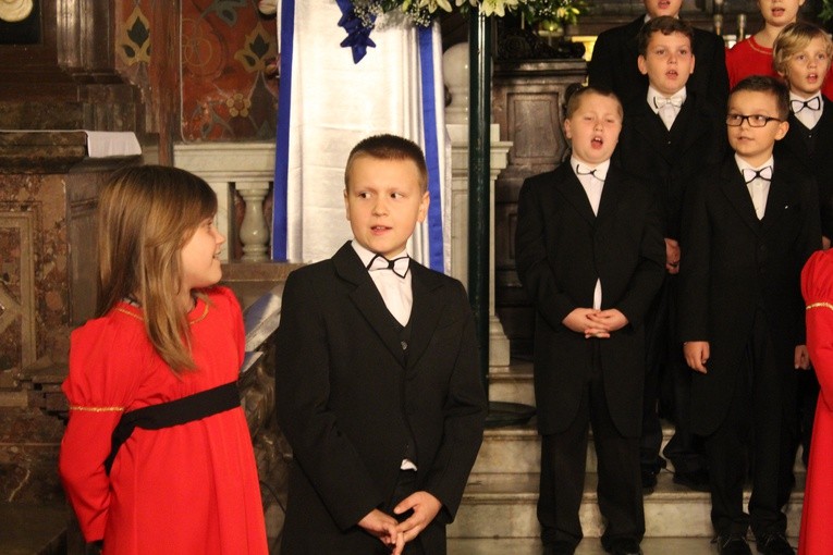 Koncert papieski w katedrze płockiej