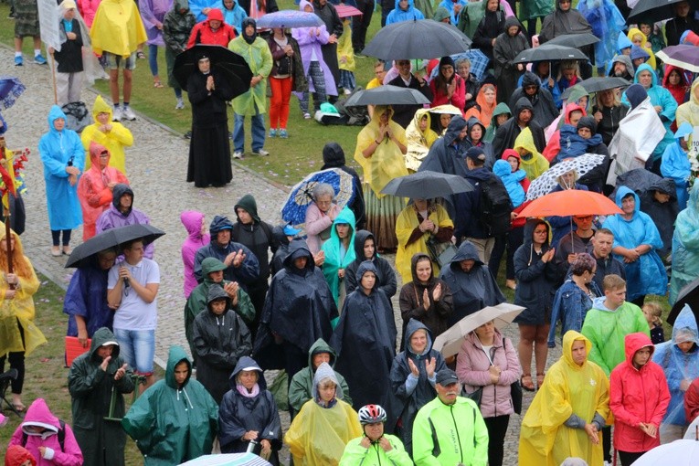 Pielgrzymka 2019. Msza św. na szczycie