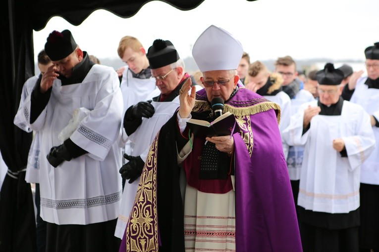 Pogrzeb ks. kan. Zygmunta Ignatowskiego