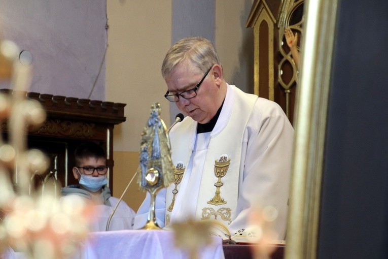 Proboszczewice. Wprowadzenie relikwii św. Faustyny