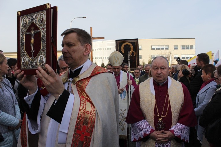 Płock. Nawiedzenie w parafii św. Krzyża