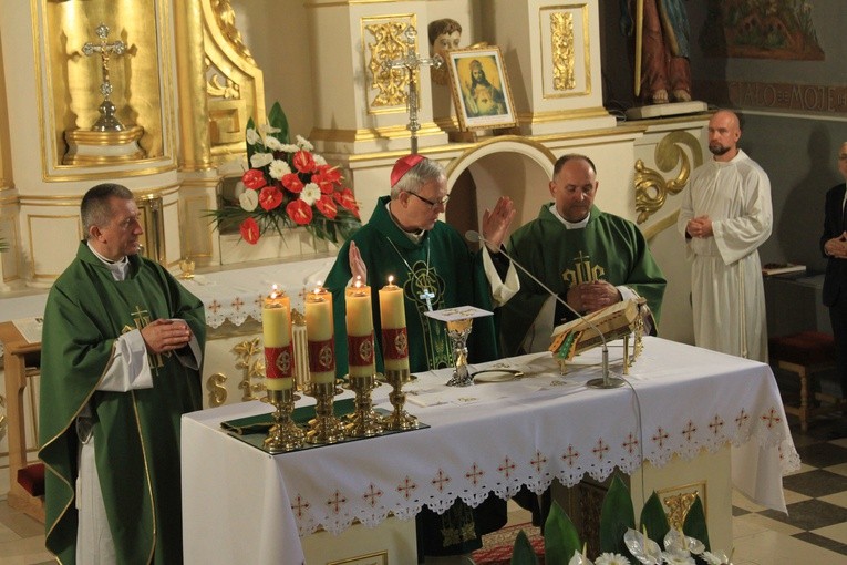 Byli alumni-żołnierze w Pomiechowie