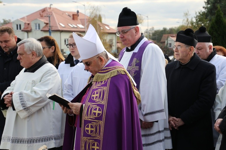 Pogrzeb ks. Albina Łuczkowskiego