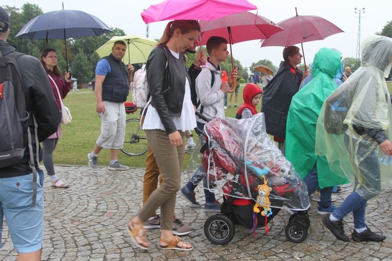 Pielgrzymka 2019. Wejście na Jasną Górę - część II
