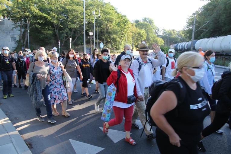 Pielgrzymka z Płocka na Jasną Górę. Cz. 2.
