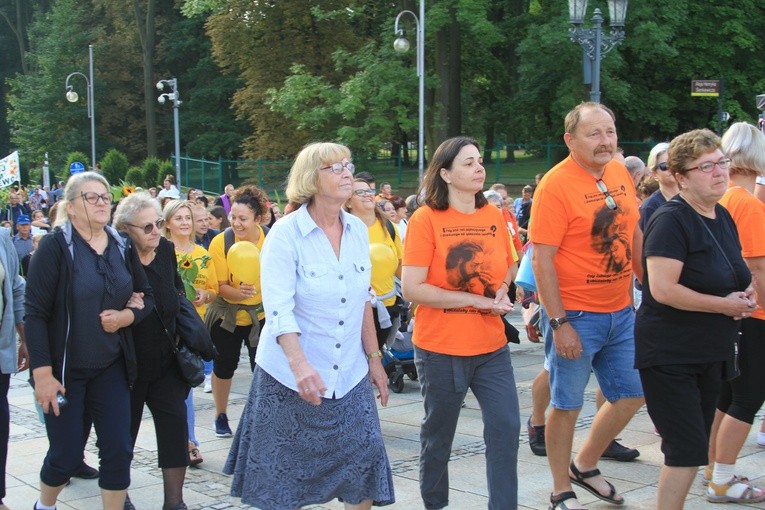 Pielgrzymka na Jasną Górę. Wejście na szczyt