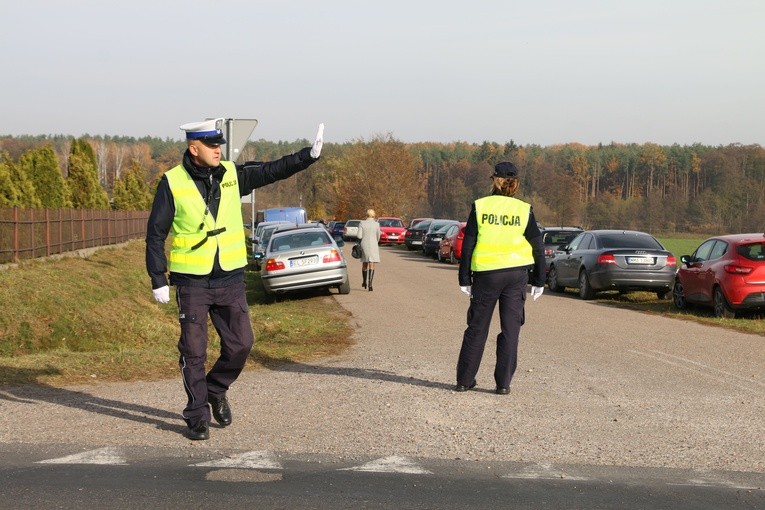 Wszystkich Świętych w Węgrzynowie