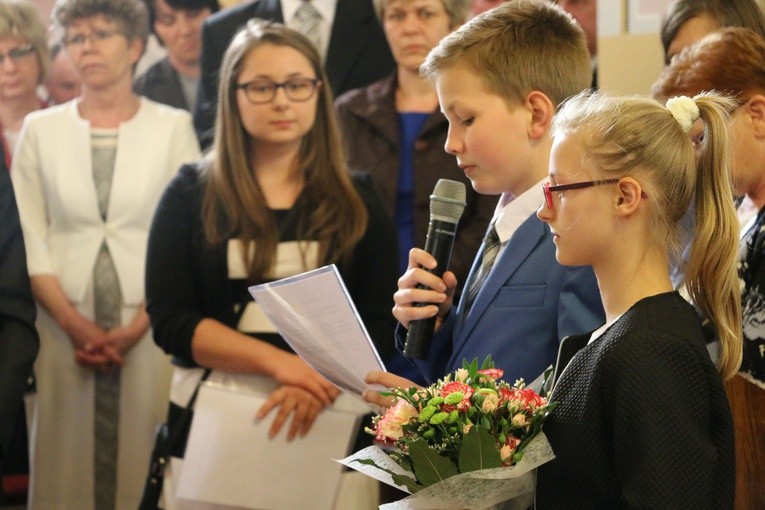Ruże. Nawiedzenie w parafii świętych Apostołów Piotra i Pawła