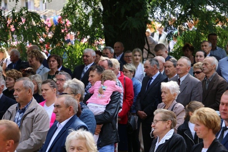 Koziebrody. Uroczystości odpustowe w święto Narodzenia NMP - cz. 1