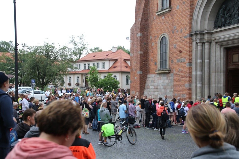 Pielgrzymka. Msza św. w katedrze