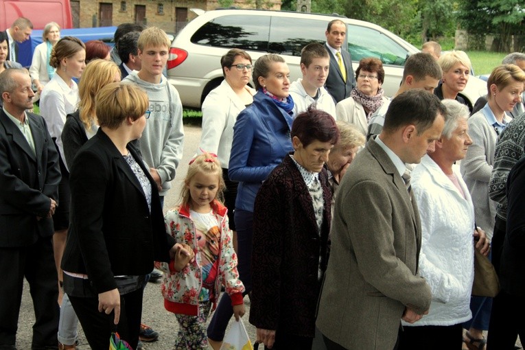 Żmijewo. Nawiedzenie w parafii pw. Matki Bożej Szkaplerznej