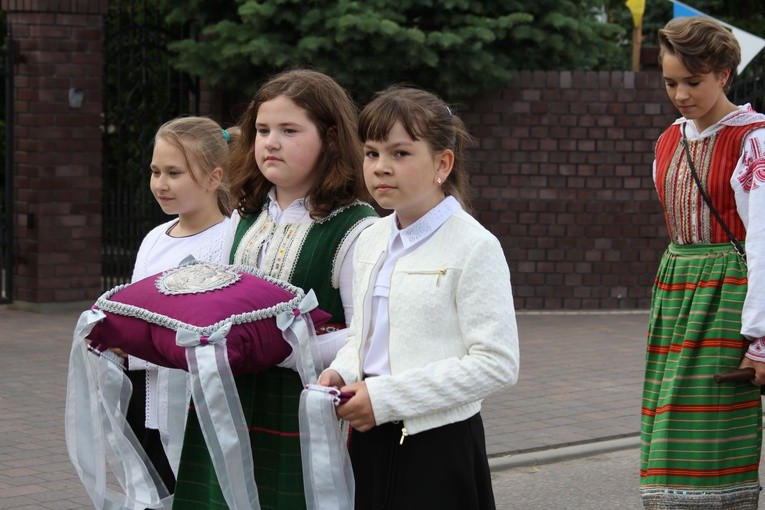 Pniewo. Nawiedzenie w parafii Świętych Apostołów Piotra i Pawła