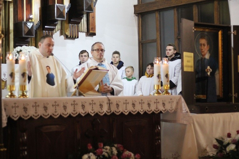 Łąck. Nawiedzenie w parafii św. Walentego w Korzeniu
