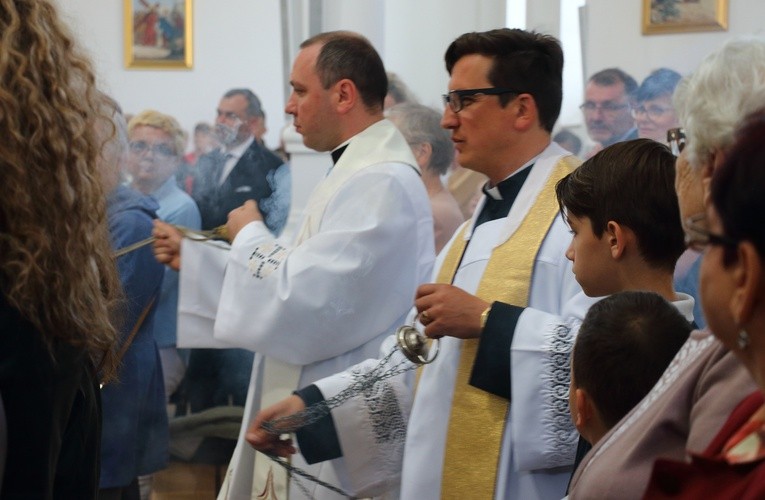 Konsekracja świątyni - parafia Trójcy Przenajświętszej Morąg