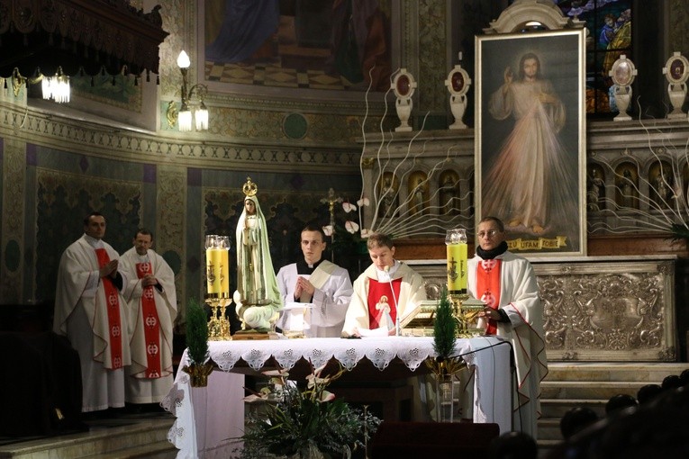 22 lutego - Pielgrzymi w katedrze płockiej cz. 1