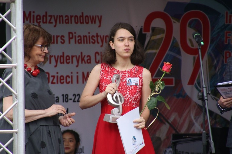 Szafarnia. Finał konkursu pianistycznego