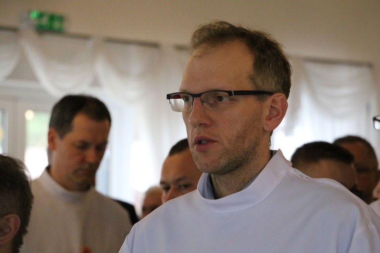 Rekolekcje dla nadzwyczajnych szafarzy Komunii św. Część II
