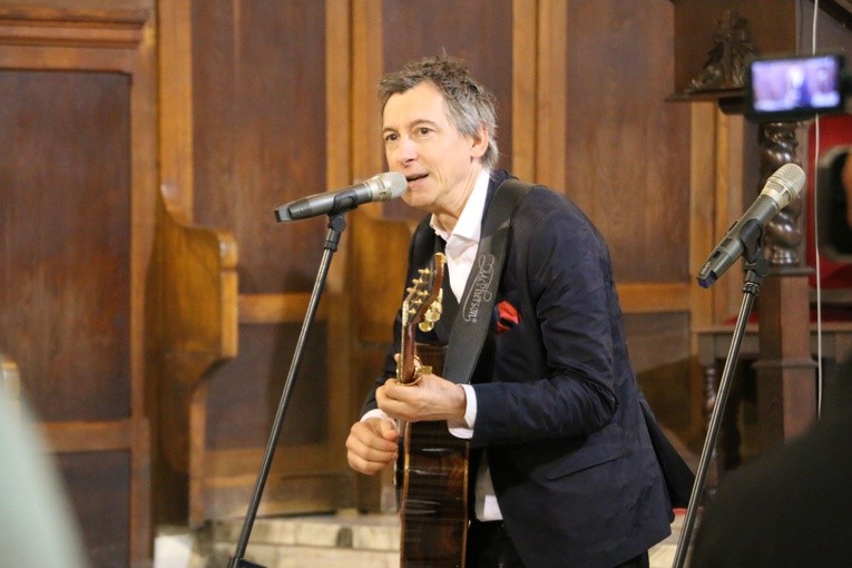 Ciechanów. Koncert papieski w farze