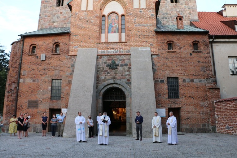 Czerwińsk n. Wisłą. Wigilia uroczystości Wniebowzięcia NMP