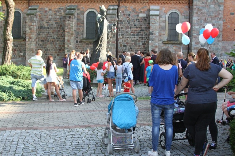 Akcja "Światełko dla Szymonka"