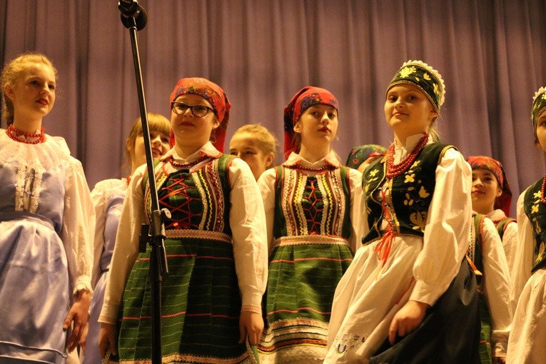 Koncert "Małych Karniewiaków"