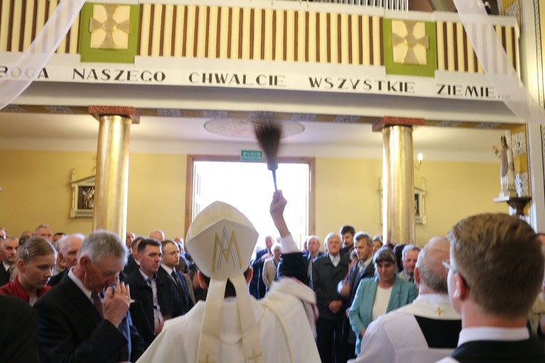 Ruże. Nawiedzenie w parafii świętych Apostołów Piotra i Pawła