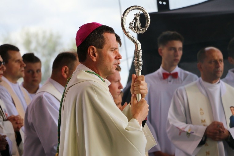 Rostkowo. Pielgrzymka dzieci (część II)