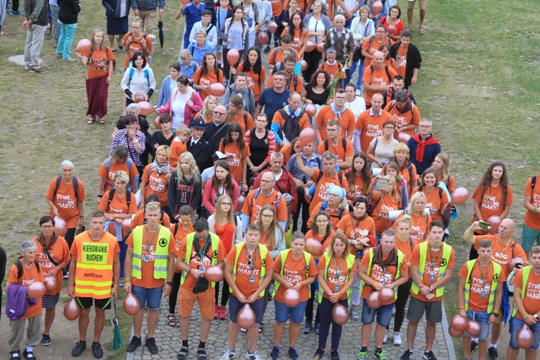 Pielgrzymka. Jasna Góra (część 1)