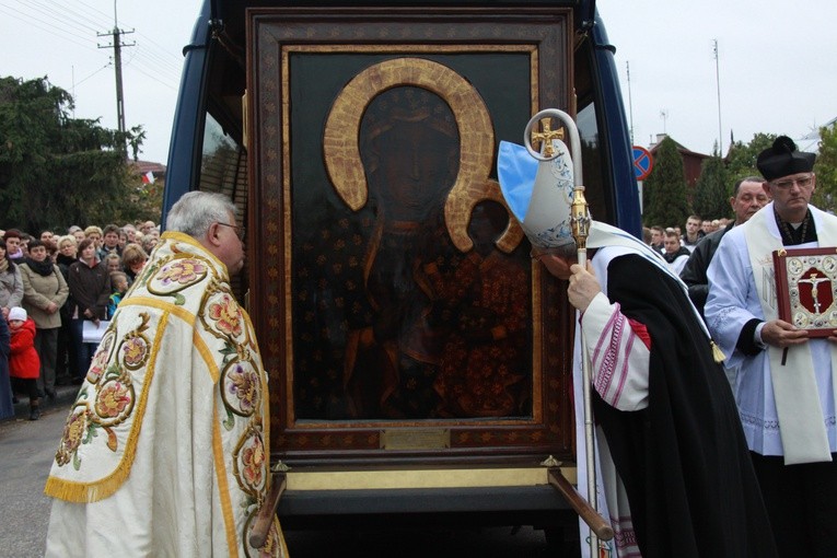 Grudusk. Nawiedzenie w parafii Świętych Apostołów Piotra i Pawła