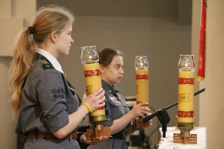 Płock. Święto Miłosierdzia w sanktuarium - cz. 2